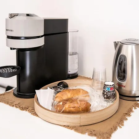 Carlo's House Pensjonat Bosa