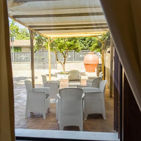 Πανσιόν Carlo's House 3*